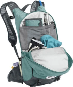 CamelBak Women's M.U.L.E. Pro 14 100oz -Bike Gear World camelbak womens m.u.l.e. pro 14 100oz 393413 16