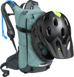 CamelBak Women's M.U.L.E. Pro 14 100oz -Bike Gear World camelbak womens m.u.l.e. pro 14 100oz 393413 17