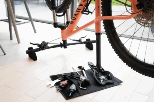 Hiplok Flipstand -Bike Gear World hiplok hiplok flipstand si 717749 1