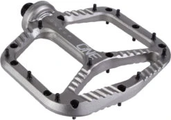 OneUp Components Aluminum Pedals -Bike Gear World oneup components aluminum platform pedals 409118 1 14 4
