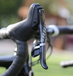SRAM Force 22 ErgoDynamic Shifters -Bike Gear World sram force 22 ergodynamic shifters 186530 13