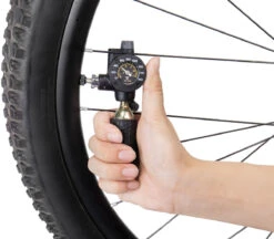 Topeak Airbooster G2 CO2 Inflator -Bike Gear World topeak airbooster g2 co2 inflator 361086 11