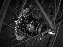 Trek District 4 Equipped Stagger -Bike Gear World trek district 4 equipped stagger 383816 113