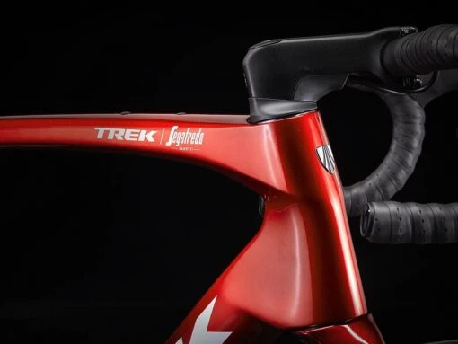 Trek Domane SLR 6 ETap Gen 4 -Bike Gear World trek domane slr 6 etap gen 4 414497 19