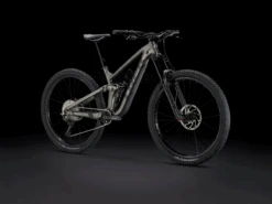 Trek Slash 7 -Bike Gear World trek slash 7 542228 1