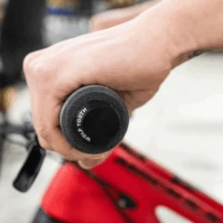 Wolf Tooth Mega Fat Paw Grips -Bike Gear World wolf tooth components mega fat paw grips 404844 13